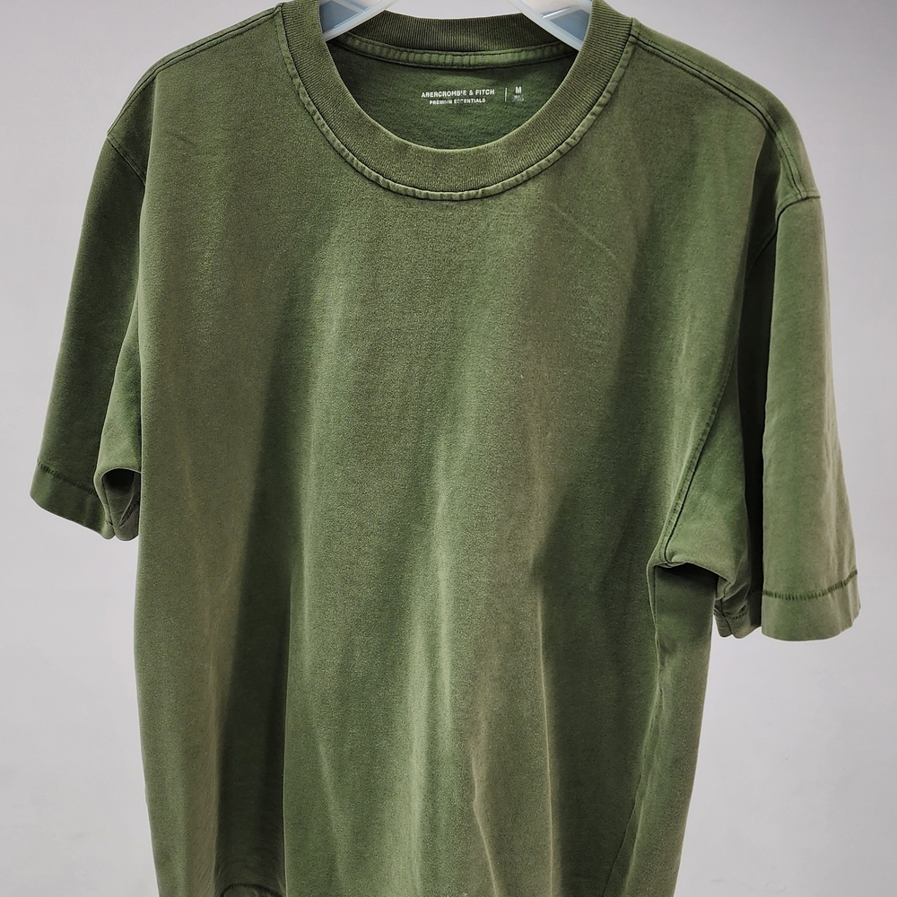 Abercrombie & Fitch Olive Short Sleeve Tee